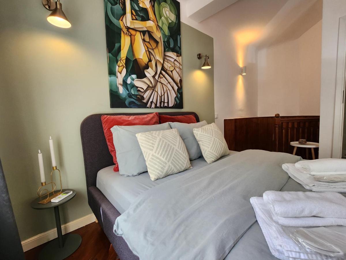 The-Point Lovely Studio In Center Of Bukares Bagian luar foto